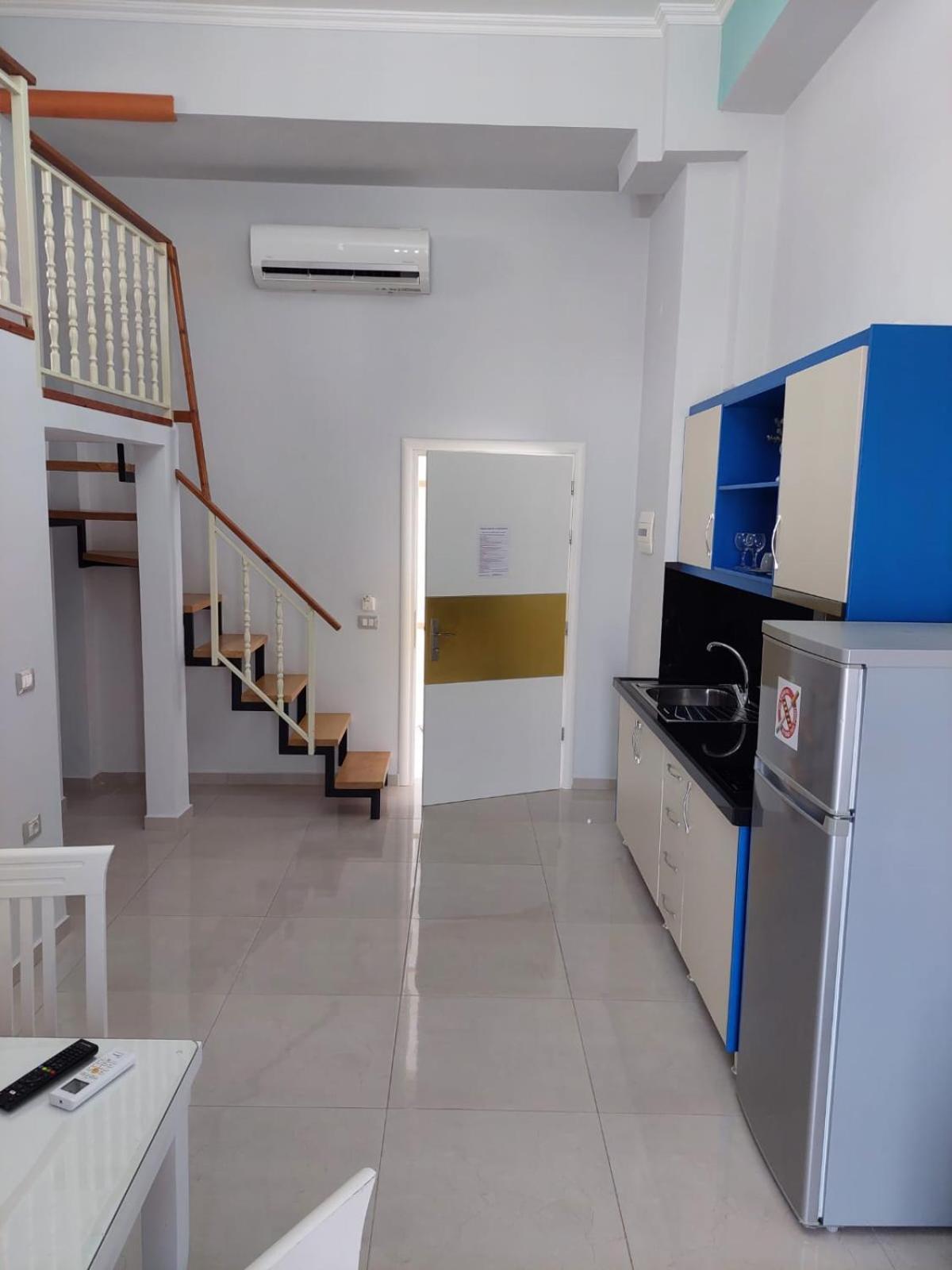 Crown Deluxe Apartments Sarandë 部屋 写真